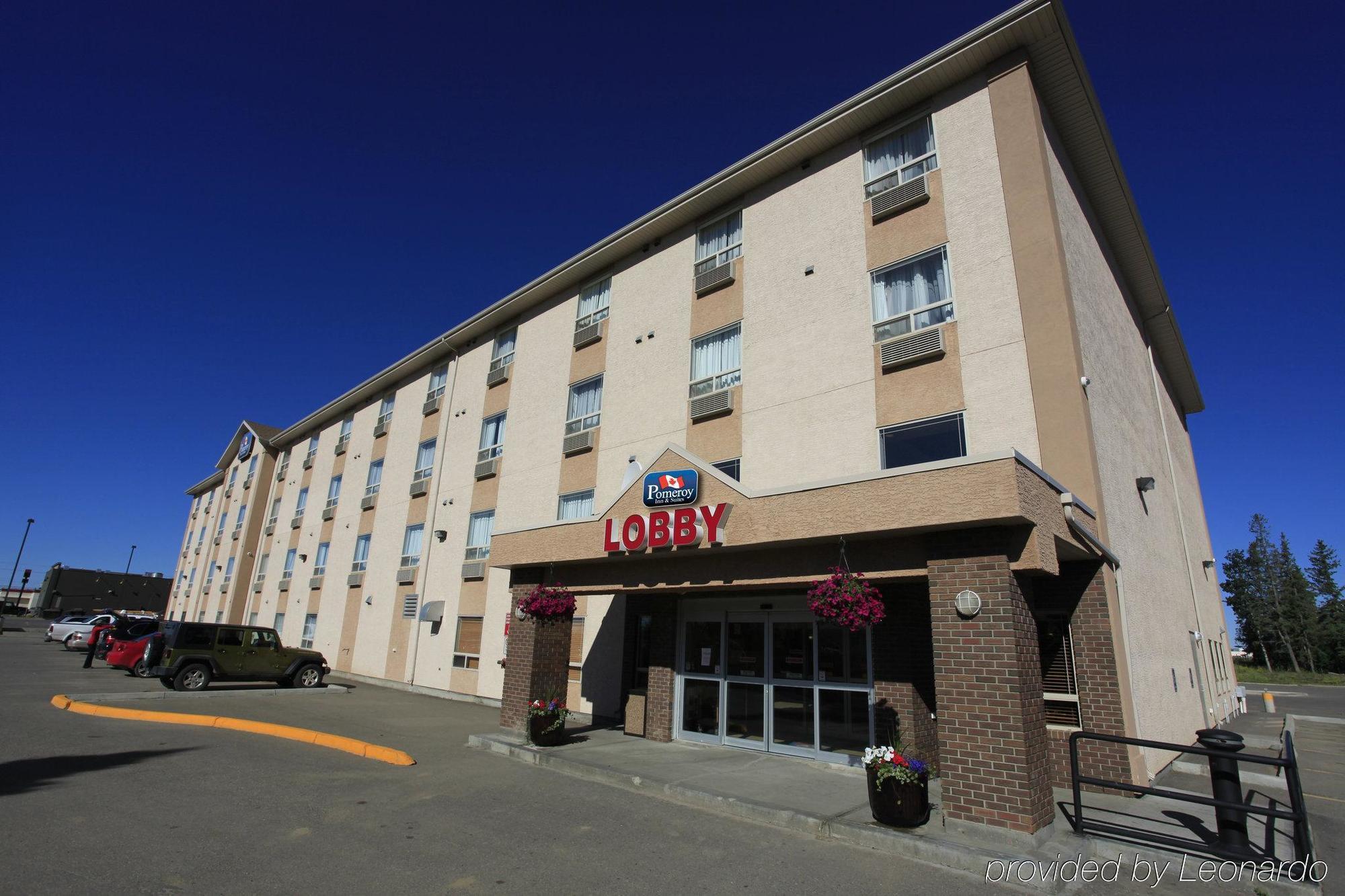 Pomeroy Inn & Suites Fort St. John Eksteriør bilde